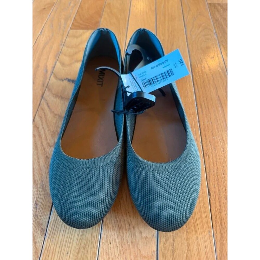 New $45 Mixit olive green knit ballet Flats Shoes Casual Womens Sz 6.5